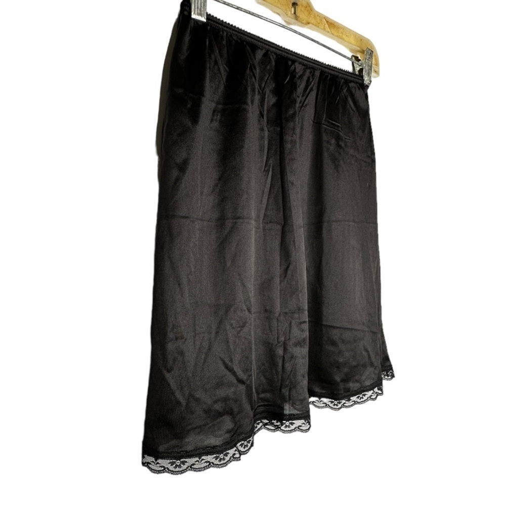 Vintage Warner's Black Nylon Slip - Picture 2 of 5